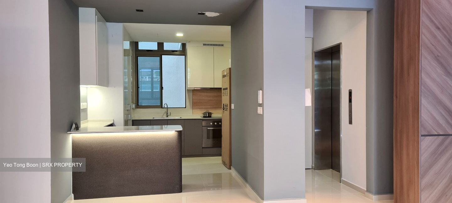 The Waterline (D19), Condominium #561876191